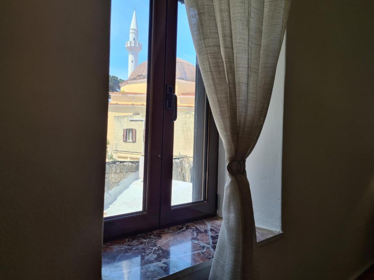 Cosmos Old Town Apartment Rhodes City ภายนอก รูปภาพ